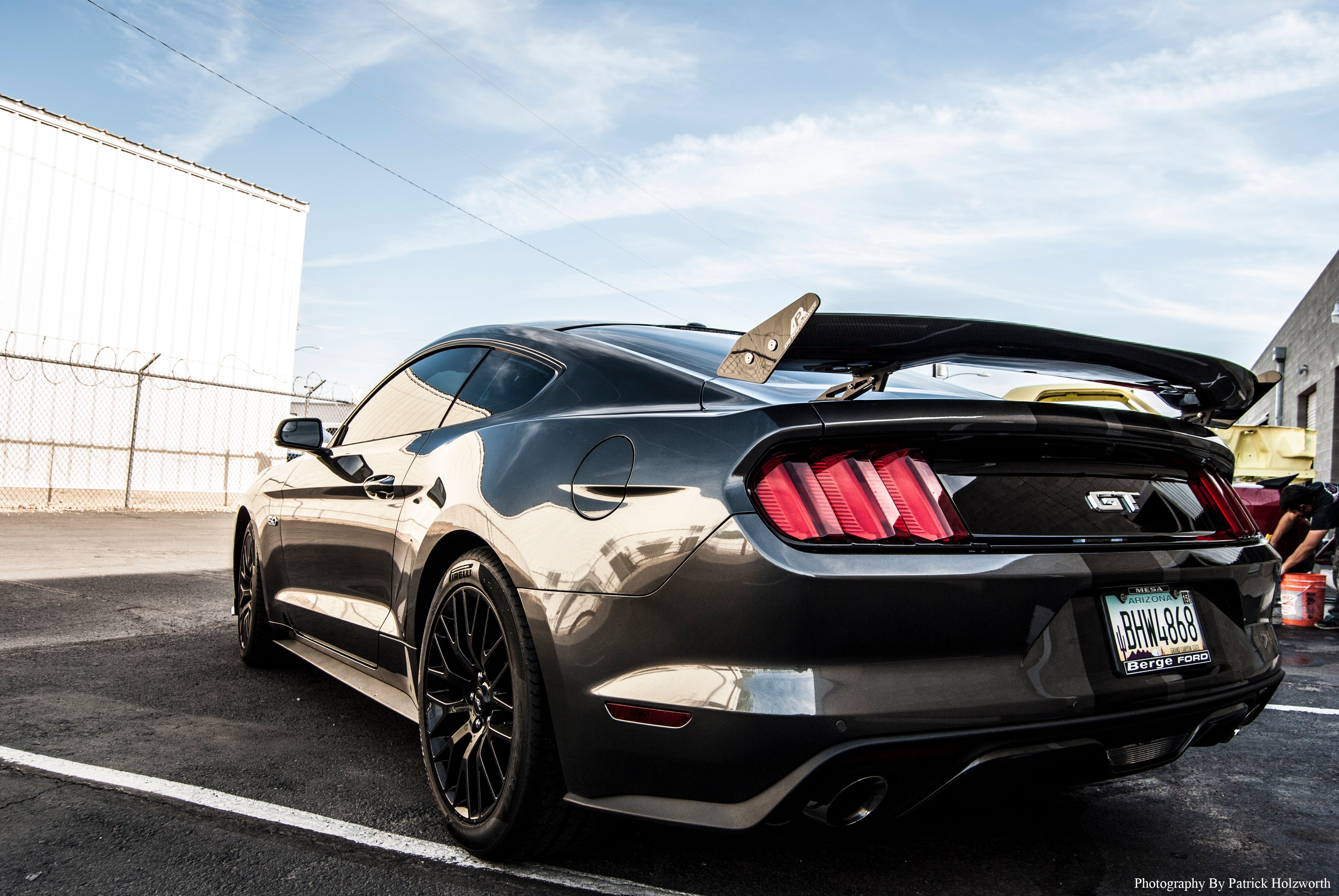 Universal Fitment Carbon Fiber GTC-200 Drag Adjustable Wing – APR