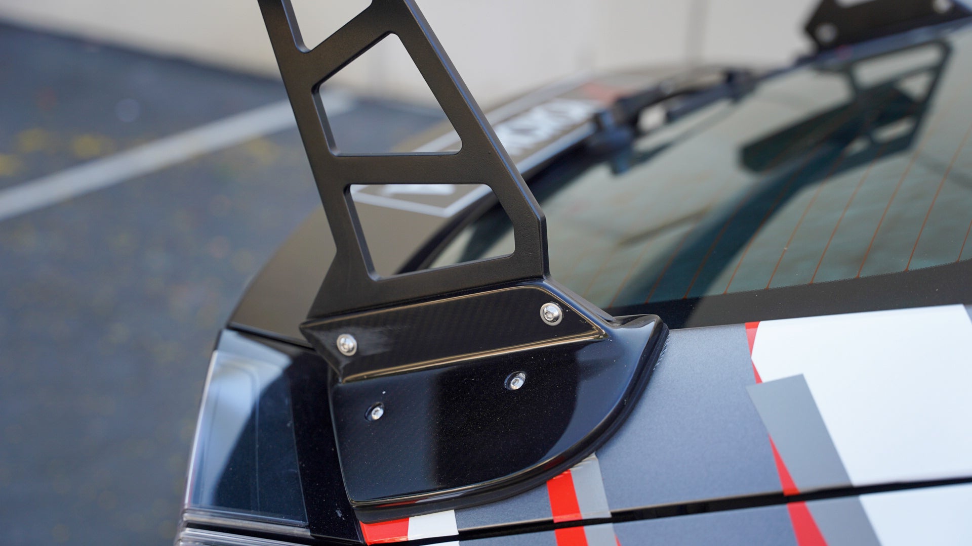 Wing Riser Fk8 Honda FK8 Civic Type R GT-250 Swan Neck Wing 2017 - 2021 – APR Performance