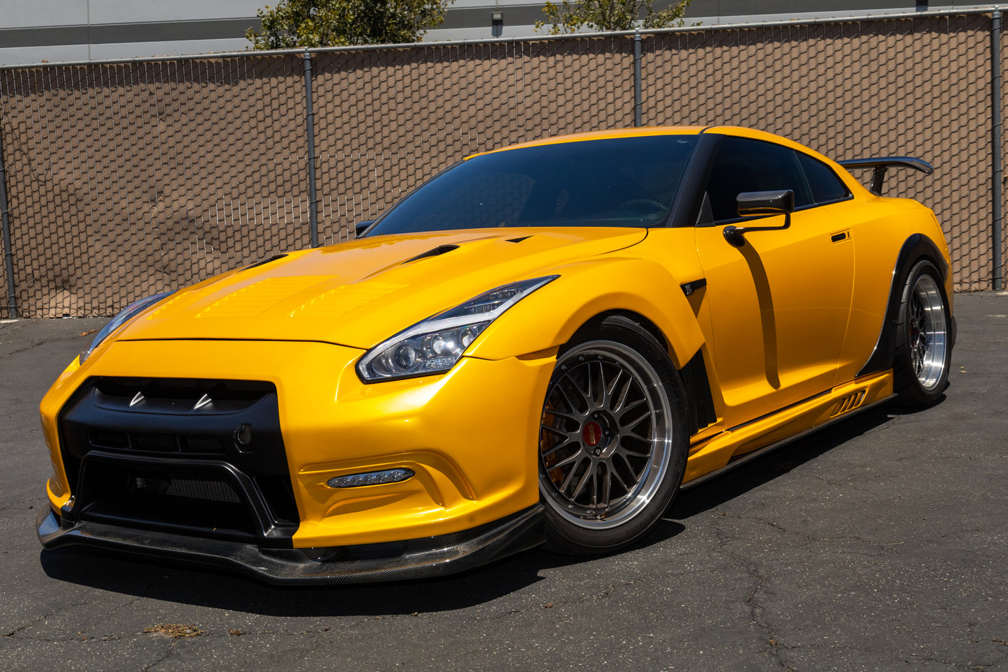 APR Performance GT2 AeroMirror - Nissan GTR R35 Fitment