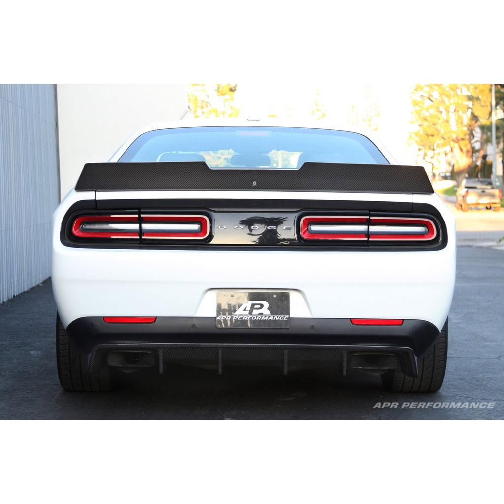 Hellcat Rear Spoiler Dodge Challenger Hellcat Carbon Fiber Rear Deck Spoiler 2015-2023 – APR ...